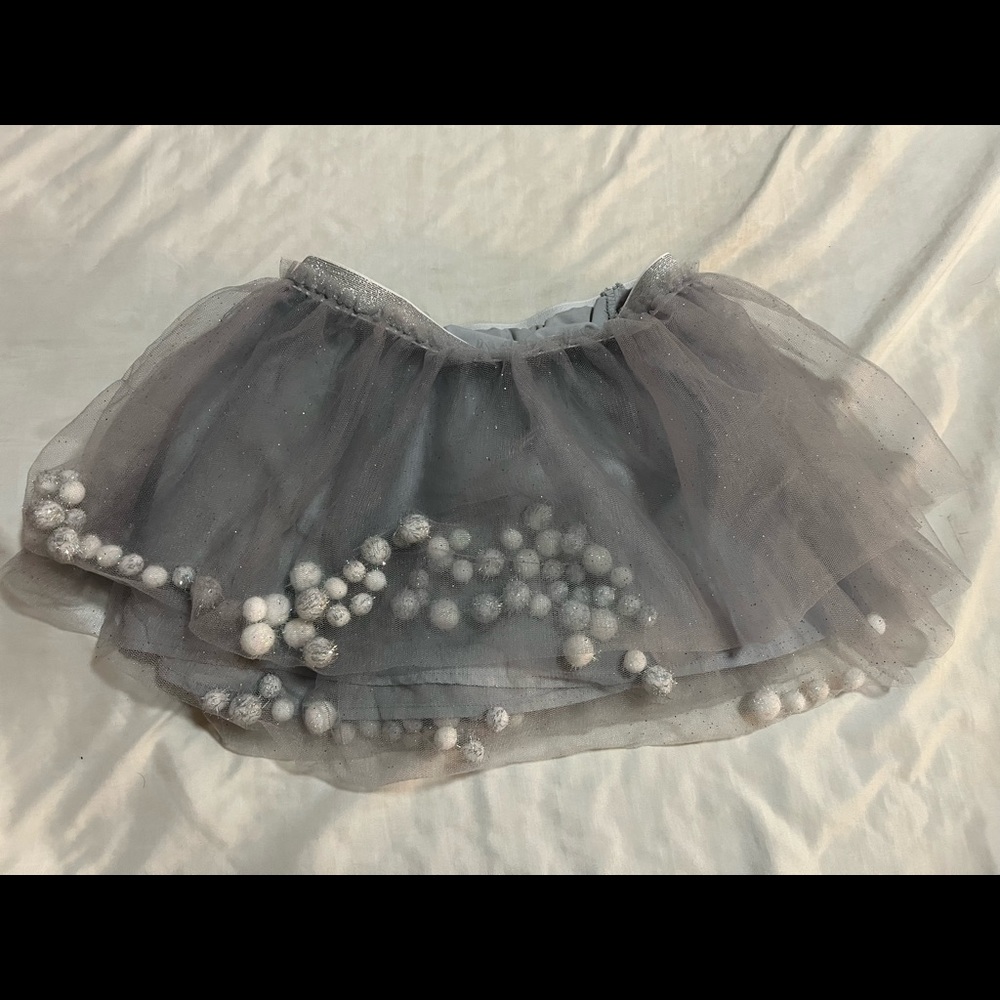 Girls Size M Skirt with Built in Shorts